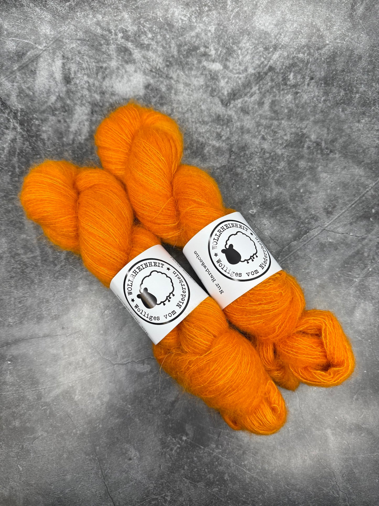 Garn Alfluff 50g ORANGE