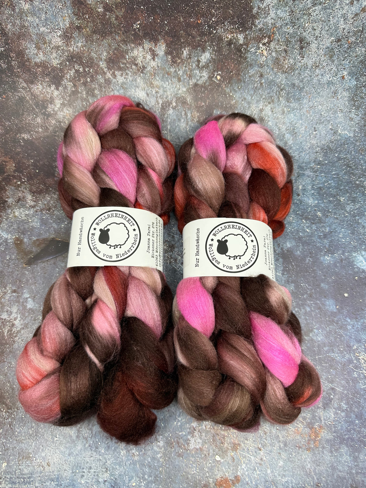Handgefärbte Spinnfaser Merino Tussahseide BERRY