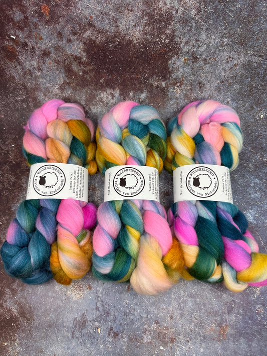 Handgefärbte Spinnfaser Merino Tussahseide FUN