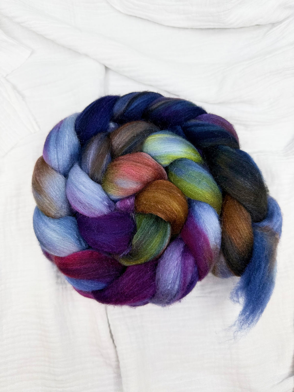 Handgefärbte Spinnfaser Merino Tussahseide POLARNACHT