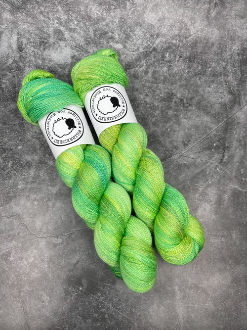Sunny GRASSHOPPER - handgefärbtes Merino Seide Lacegarn 600m