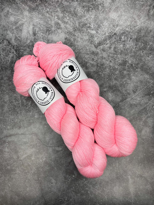 Sunny PINK - handgefärbtes Merino Seide Lacegarn 600m