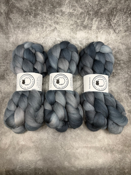 Merino 16 Kammzug GREY