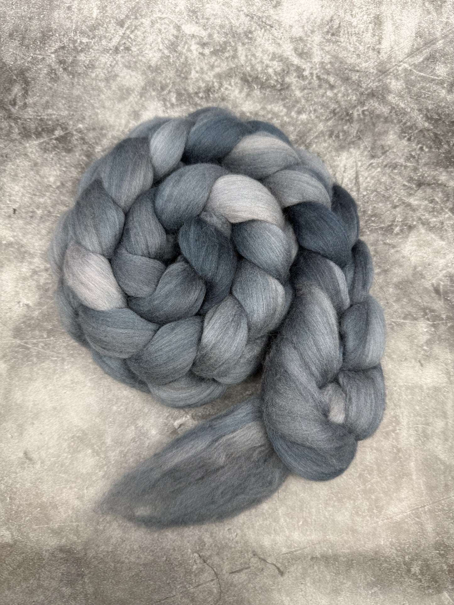 Merino 16 Kammzug GREY