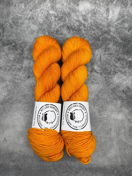 Brando DK Garn WARM YELLOW