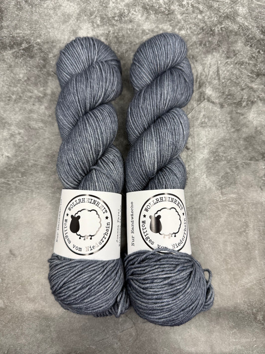 Brando DK Garn STONE