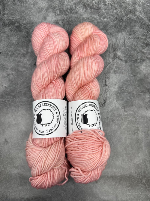 Brando DK Garn PUDER PINK