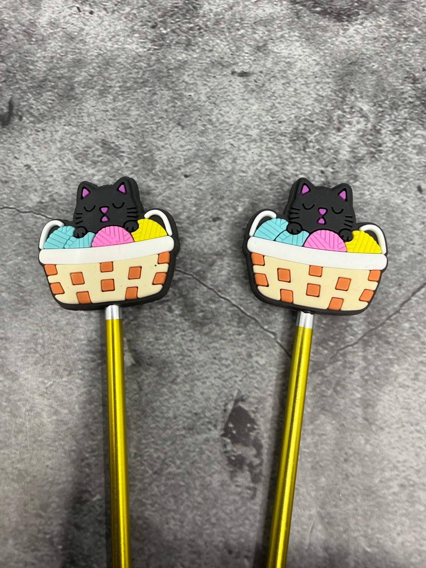 Maschenstopper - Katze im Wollkorbchen